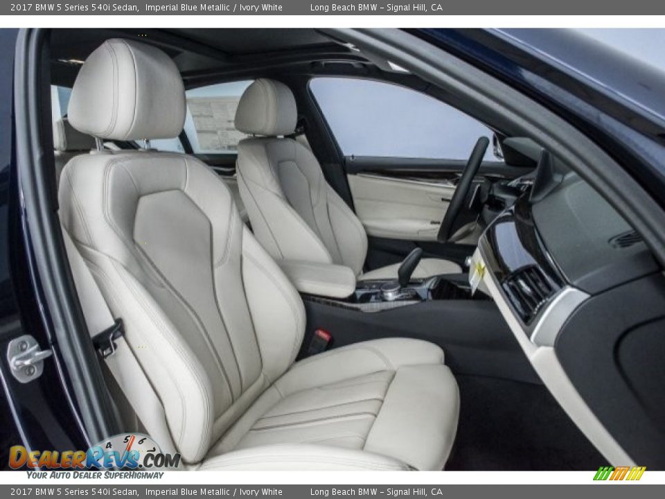 Ivory White Interior - 2017 BMW 5 Series 540i Sedan Photo #2