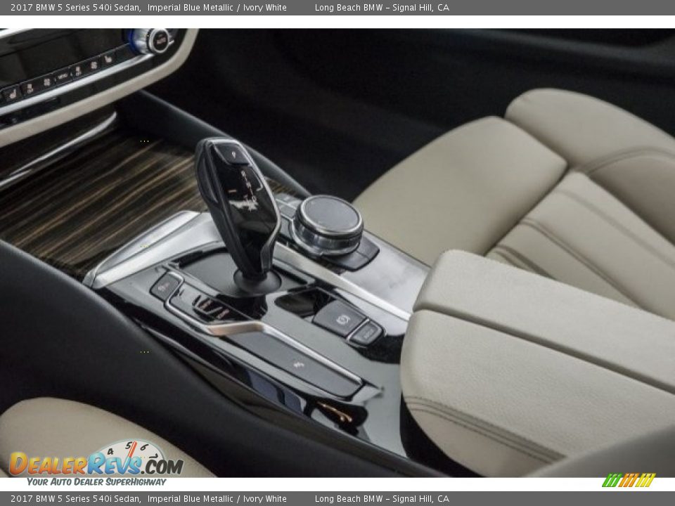 2017 BMW 5 Series 540i Sedan Shifter Photo #7