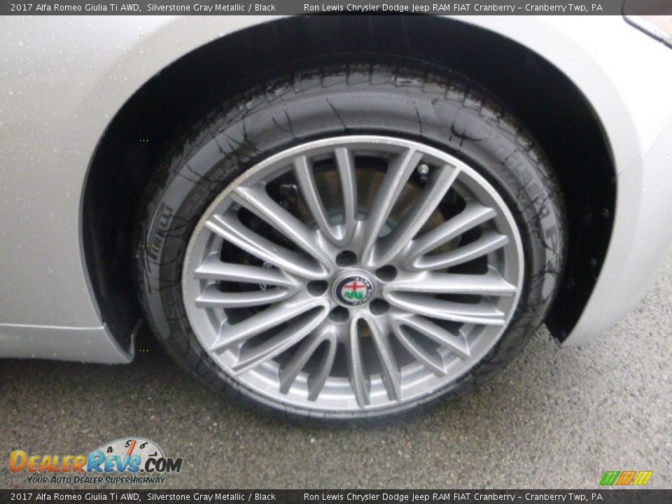 2017 Alfa Romeo Giulia Ti AWD Wheel Photo #11