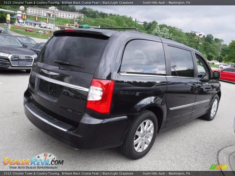 2015 Chrysler Town & Country Touring Brilliant Black Crystal Pearl / Black/Light Graystone Photo #11