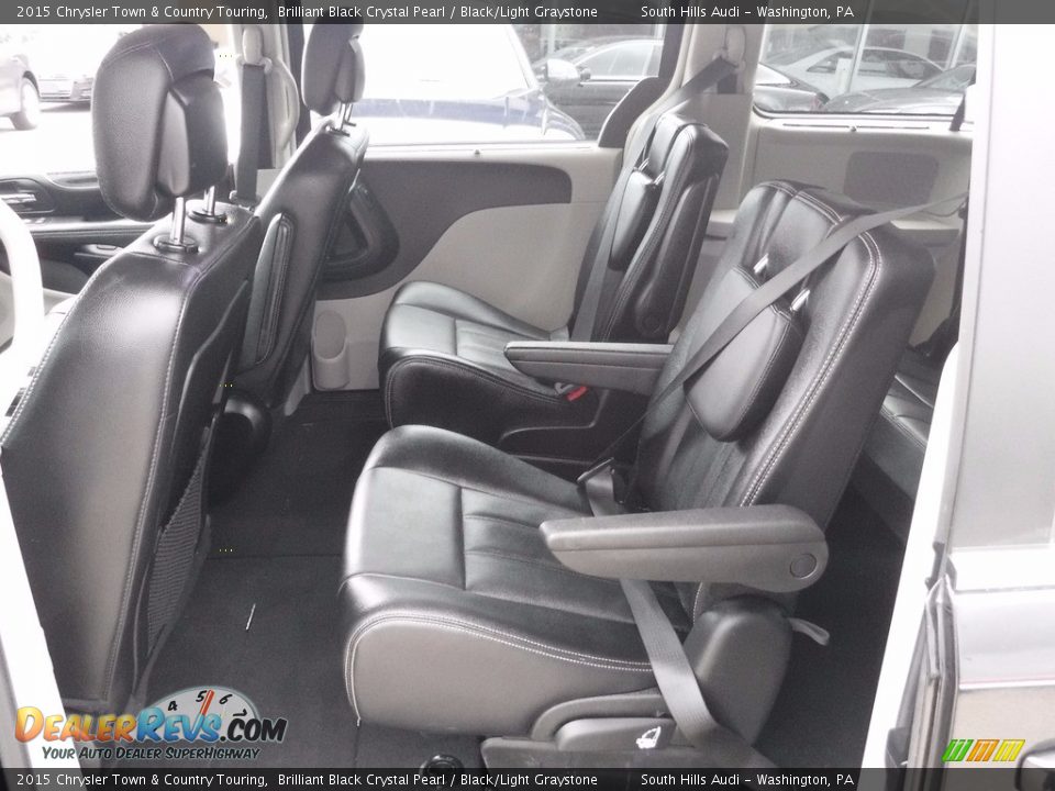 2015 Chrysler Town & Country Touring Brilliant Black Crystal Pearl / Black/Light Graystone Photo #35