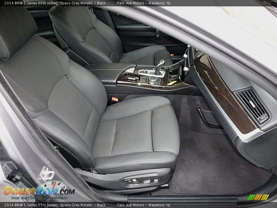 2014 BMW 5 Series 550i Sedan Space Gray Metallic / Black Photo #21