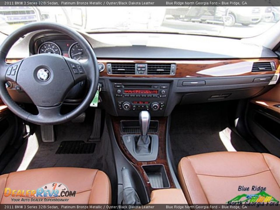 2011 BMW 3 Series 328i Sedan Platinum Bronze Metallic / Oyster/Black Dakota Leather Photo #17