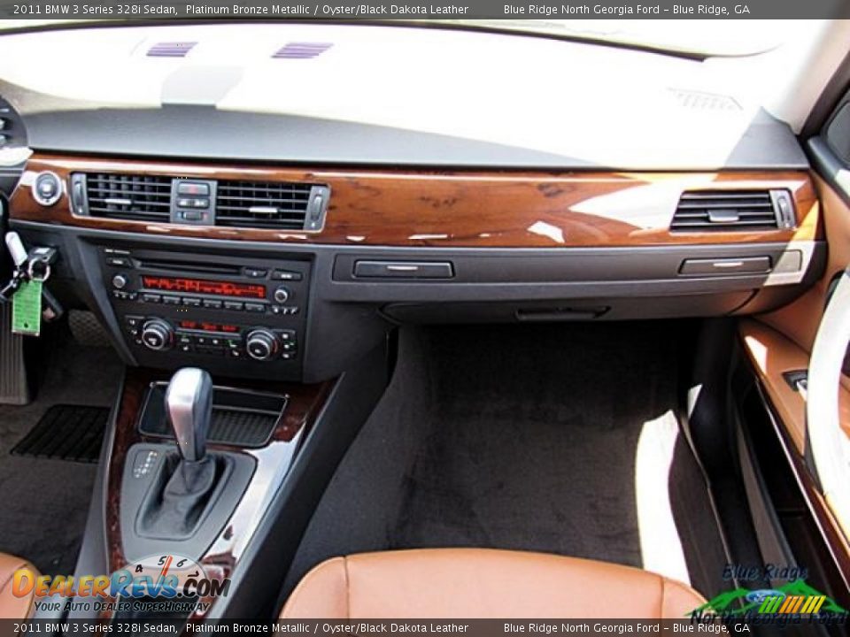 2011 BMW 3 Series 328i Sedan Platinum Bronze Metallic / Oyster/Black Dakota Leather Photo #18