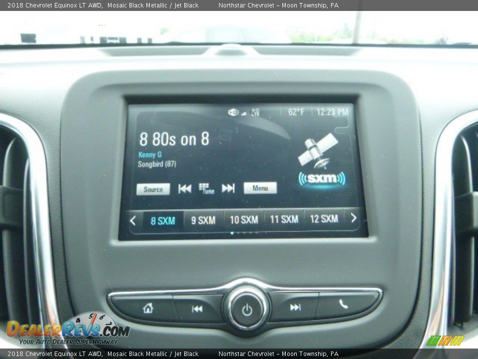 2018 Chevrolet Equinox LT AWD Mosaic Black Metallic / Jet Black Photo #17