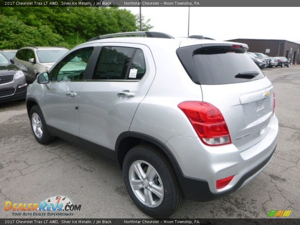 2017 Chevrolet Trax LT AWD Silver Ice Metallic / Jet Black Photo #3