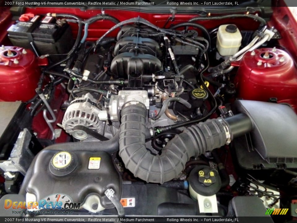 2007 Ford Mustang V6 Premium Convertible 4.0 Liter SOHC 12-Valve V6 Engine Photo #19