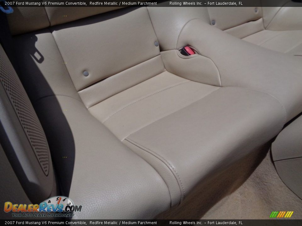 2007 Ford Mustang V6 Premium Convertible Redfire Metallic / Medium Parchment Photo #31