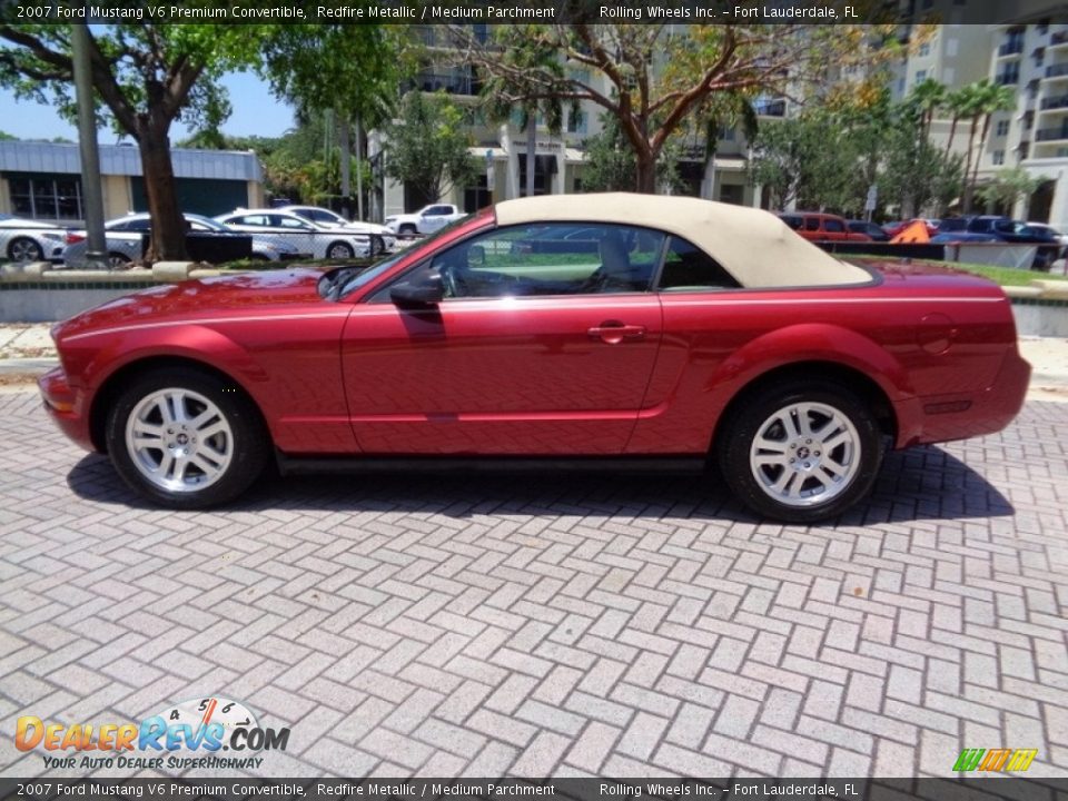 2007 Ford Mustang V6 Premium Convertible Redfire Metallic / Medium Parchment Photo #36