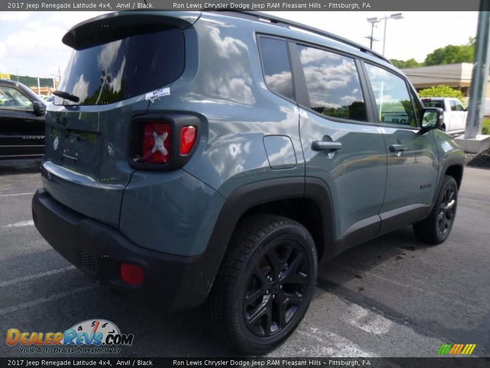 2017 Jeep Renegade Latitude 4x4 Anvil / Black Photo #6