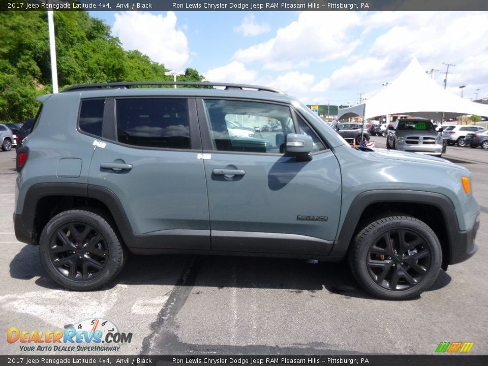 2017 Jeep Renegade Latitude 4x4 Anvil / Black Photo #7