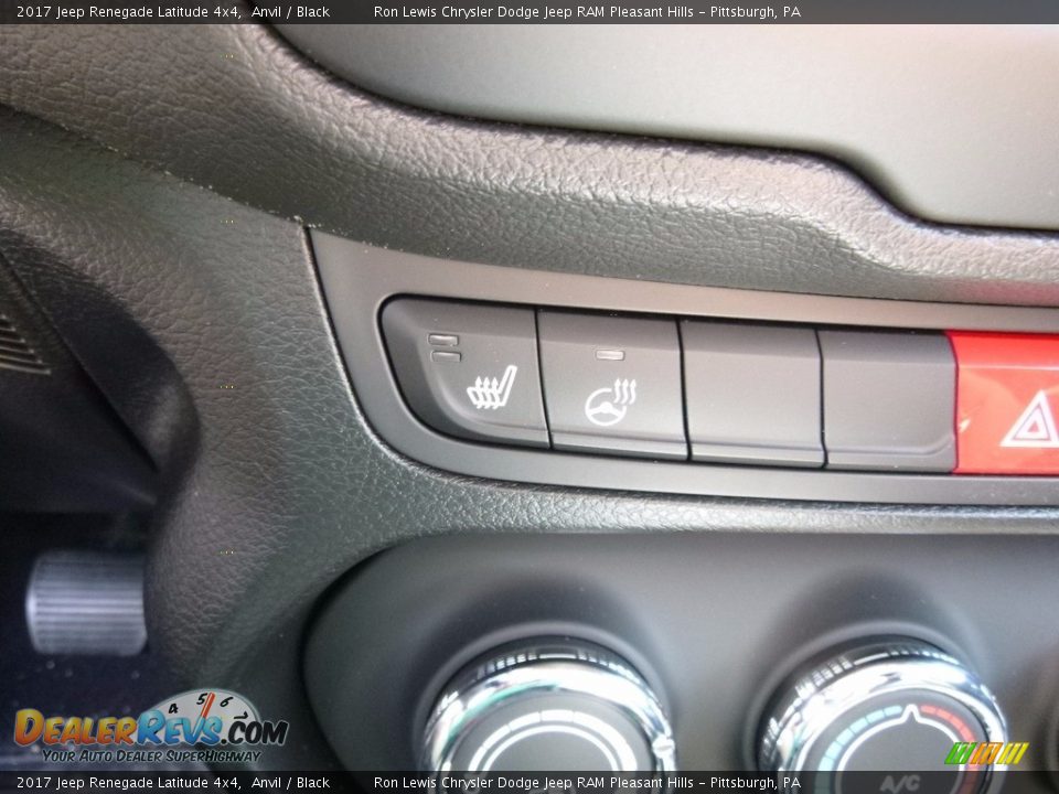 2017 Jeep Renegade Latitude 4x4 Anvil / Black Photo #18