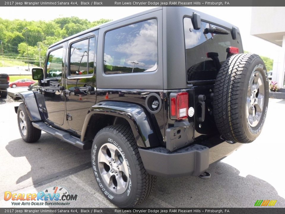 2017 Jeep Wrangler Unlimited Sahara 4x4 Black / Black Photo #3
