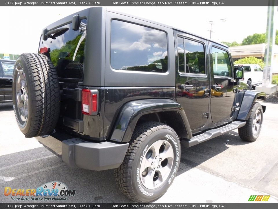 2017 Jeep Wrangler Unlimited Sahara 4x4 Black / Black Photo #6