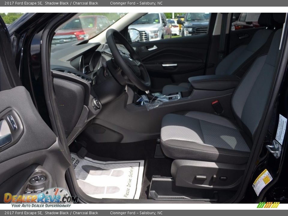 2017 Ford Escape SE Shadow Black / Charcoal Black Photo #6