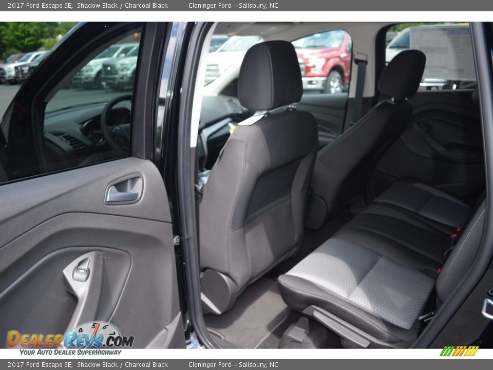 2017 Ford Escape SE Shadow Black / Charcoal Black Photo #8
