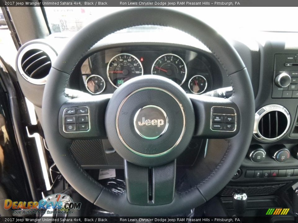 2017 Jeep Wrangler Unlimited Sahara 4x4 Black / Black Photo #18