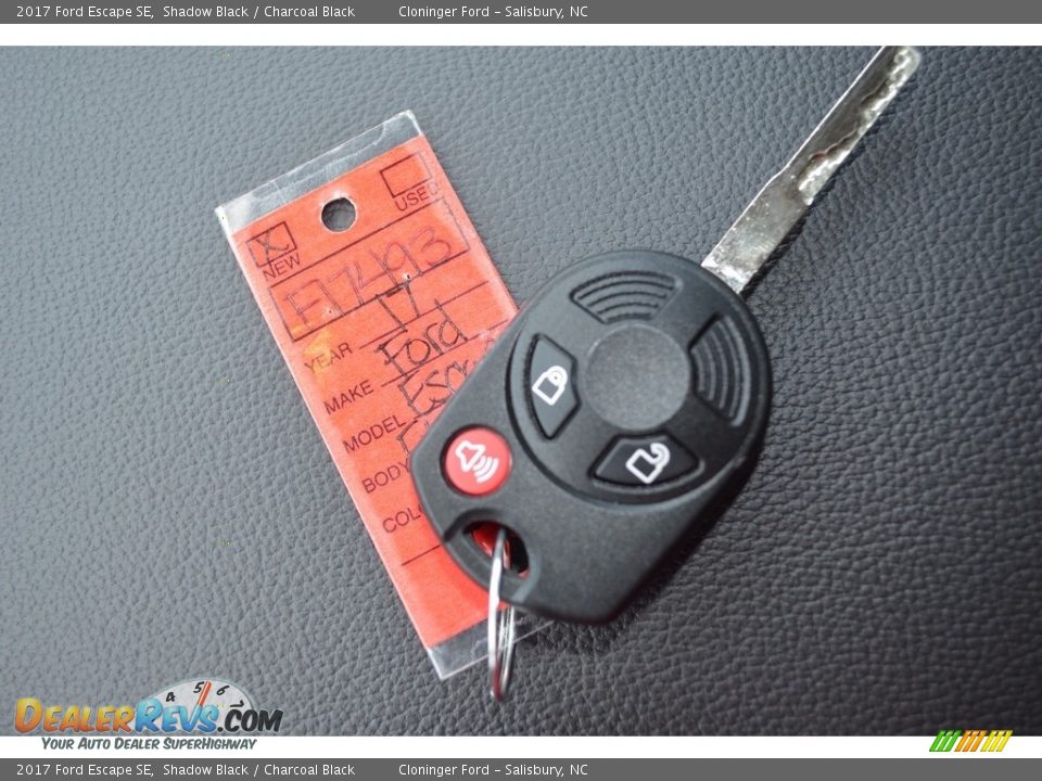2017 Ford Escape SE Shadow Black / Charcoal Black Photo #17