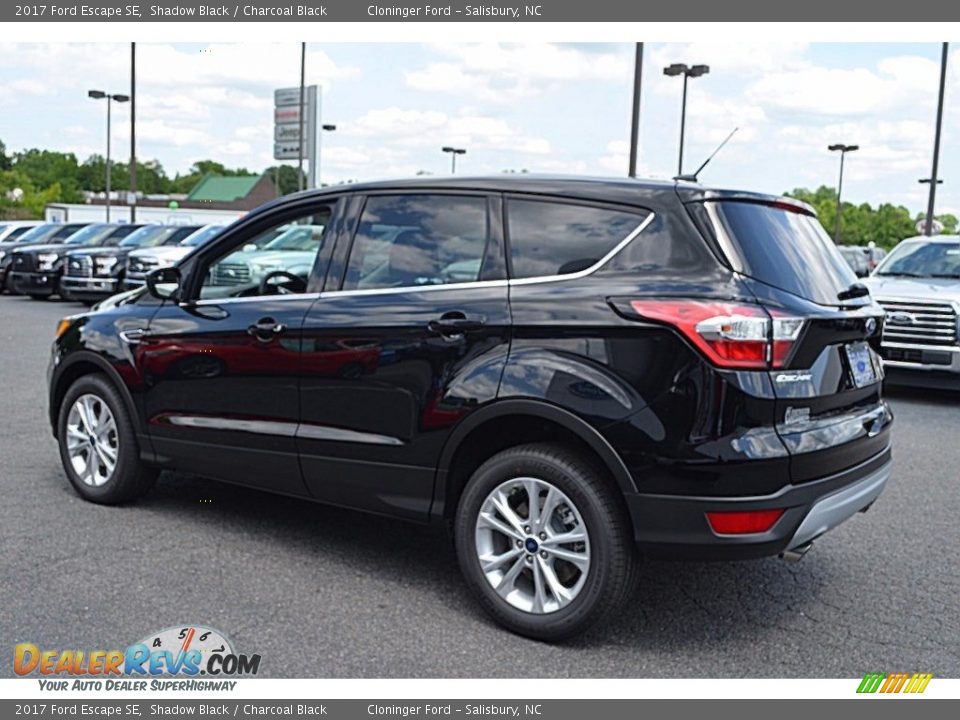 2017 Ford Escape SE Shadow Black / Charcoal Black Photo #18