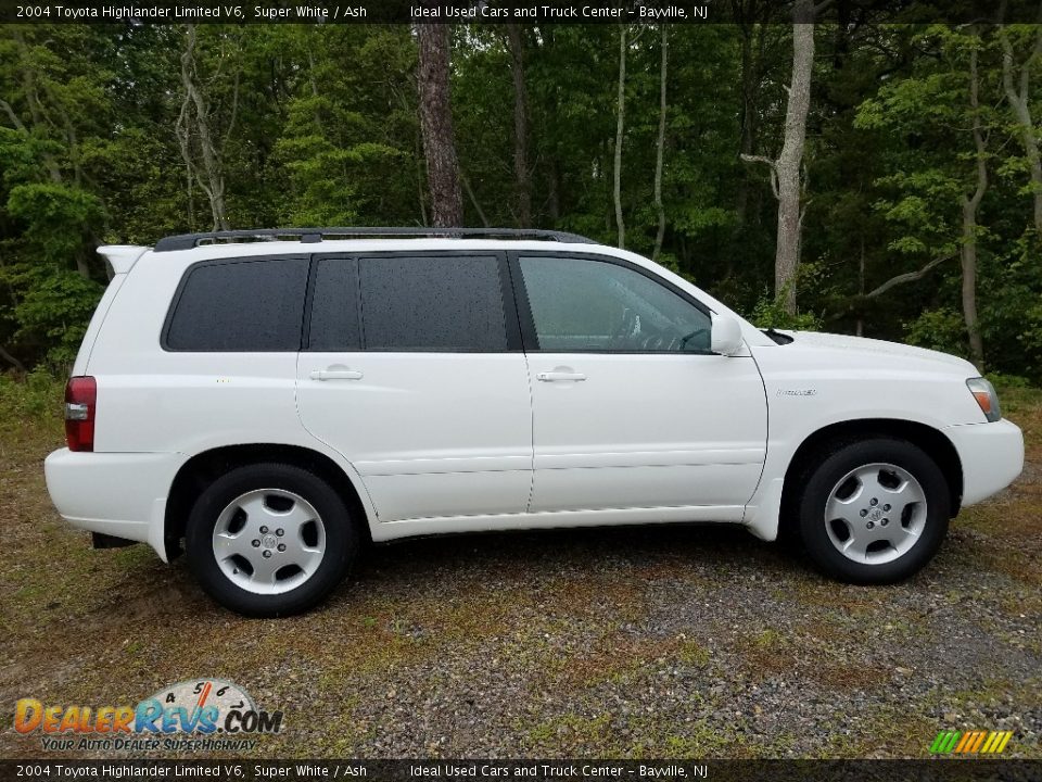 2004 Toyota Highlander Limited V6 Super White / Ash Photo #4