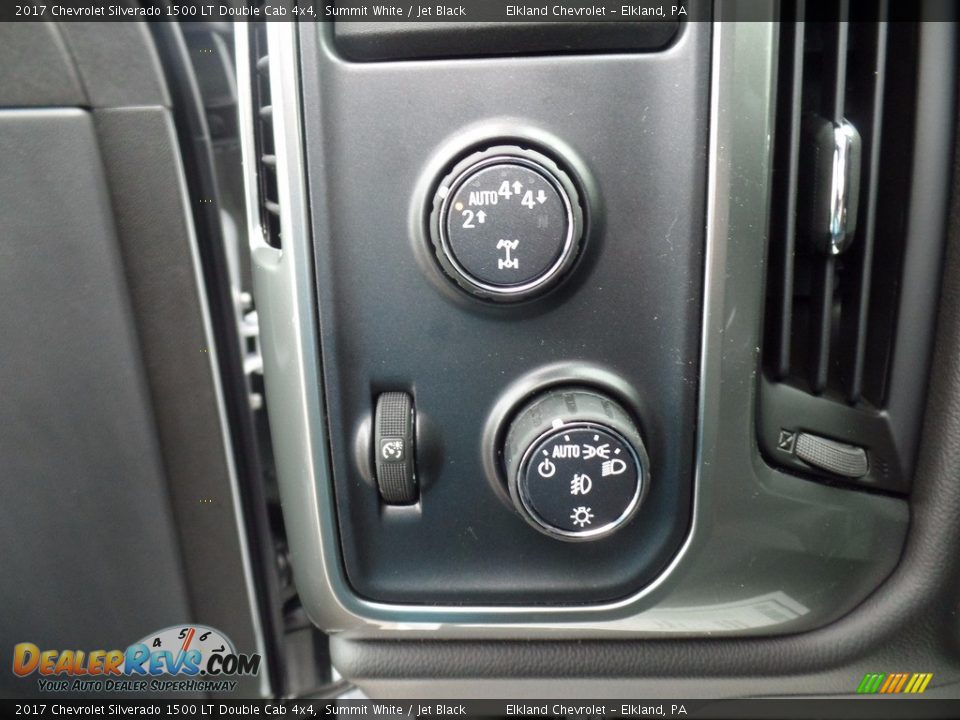 2017 Chevrolet Silverado 1500 LT Double Cab 4x4 Summit White / Jet Black Photo #24