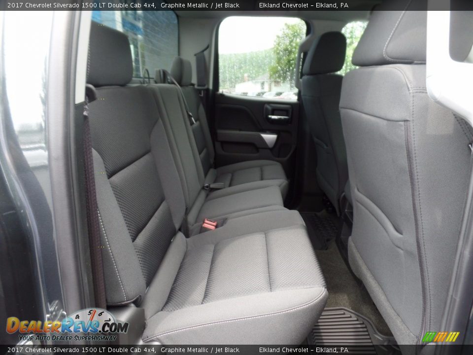 2017 Chevrolet Silverado 1500 LT Double Cab 4x4 Graphite Metallic / Jet Black Photo #14