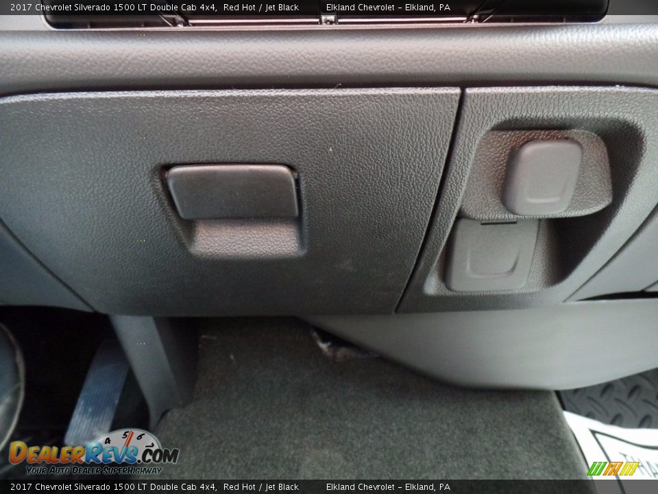 2017 Chevrolet Silverado 1500 LT Double Cab 4x4 Red Hot / Jet Black Photo #35