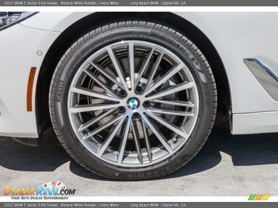 2017 BMW 5 Series 540i Sedan Mineral White Metallic / Ivory White Photo #9