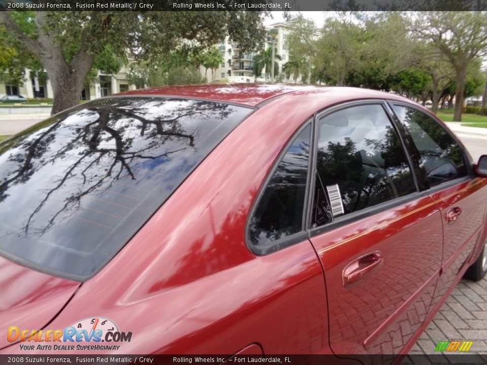 2008 Suzuki Forenza Fusion Red Metallic / Grey Photo #20