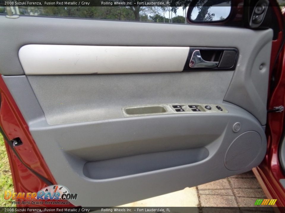 2008 Suzuki Forenza Fusion Red Metallic / Grey Photo #24