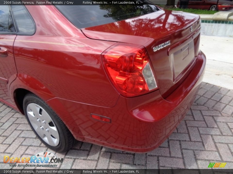 2008 Suzuki Forenza Fusion Red Metallic / Grey Photo #31