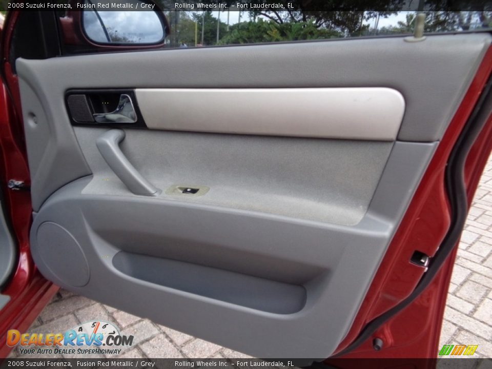 2008 Suzuki Forenza Fusion Red Metallic / Grey Photo #33
