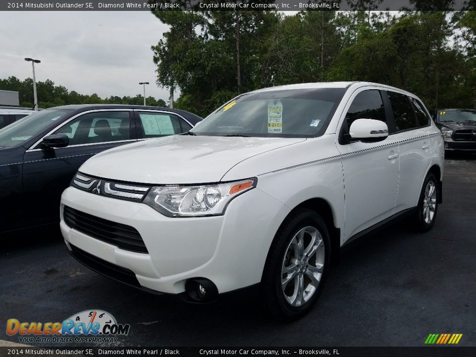 2014 Mitsubishi Outlander SE Diamond White Pearl / Black Photo #1