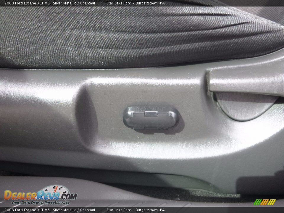 2008 Ford Escape XLT V6 Silver Metallic / Charcoal Photo #16