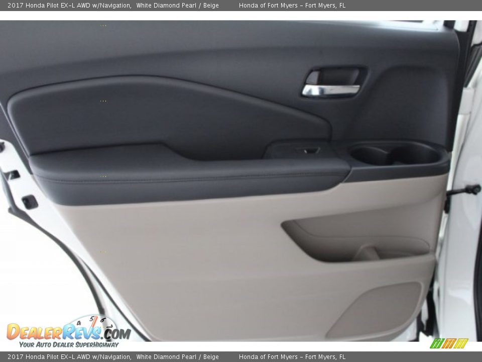 2017 Honda Pilot EX-L AWD w/Navigation White Diamond Pearl / Beige Photo #27