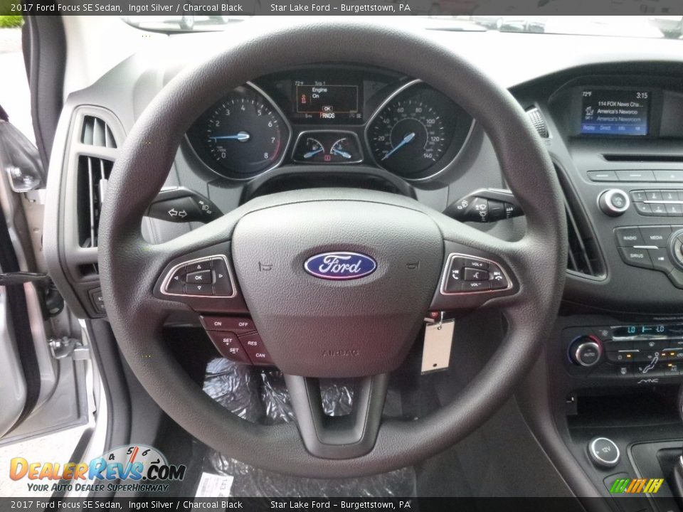 2017 Ford Focus SE Sedan Steering Wheel Photo #14