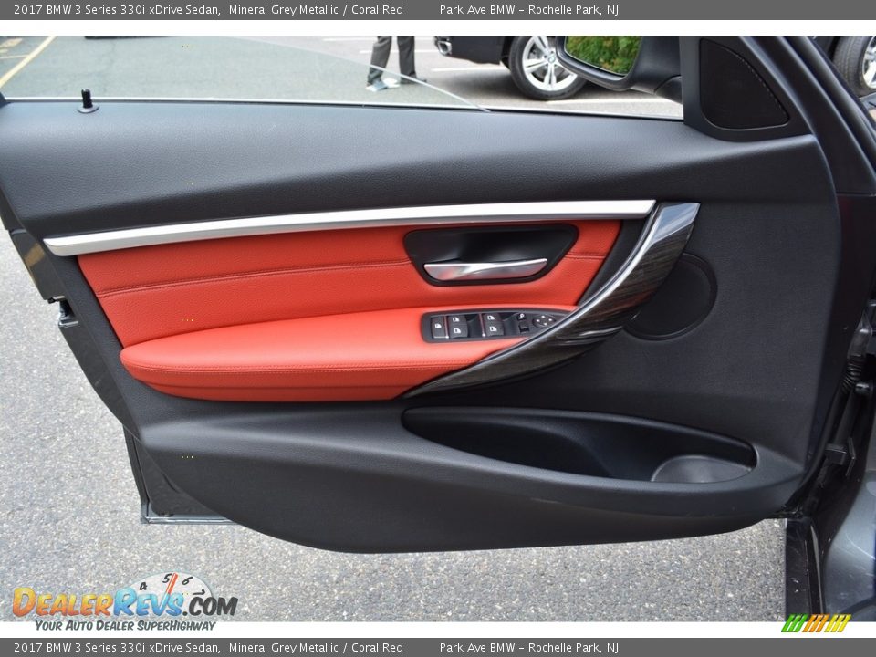 2017 BMW 3 Series 330i xDrive Sedan Mineral Grey Metallic / Coral Red Photo #8