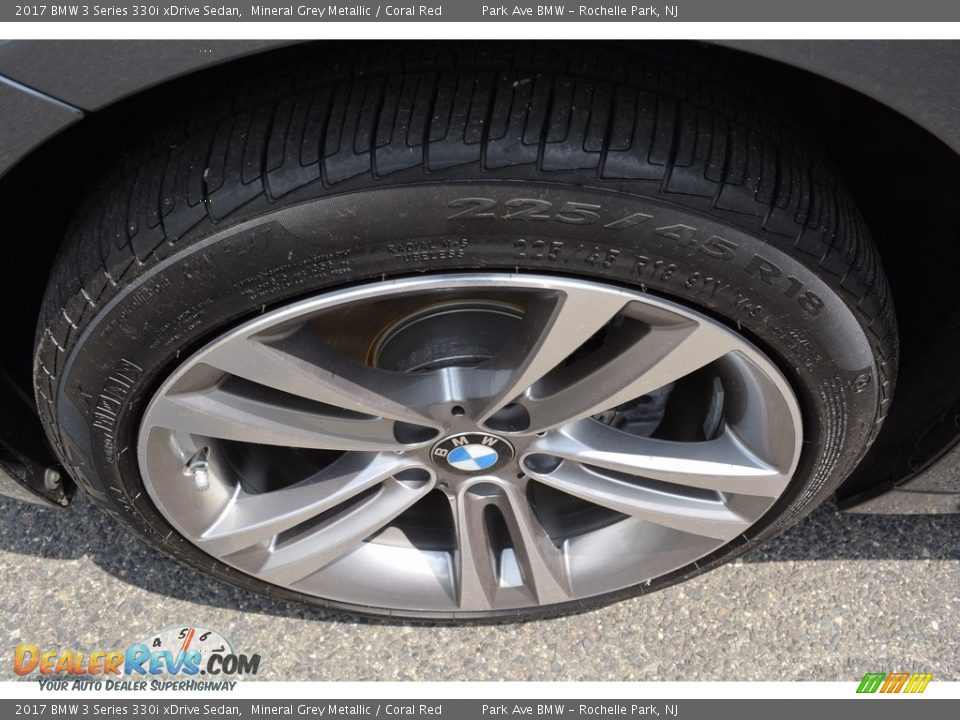 2017 BMW 3 Series 330i xDrive Sedan Mineral Grey Metallic / Coral Red Photo #33