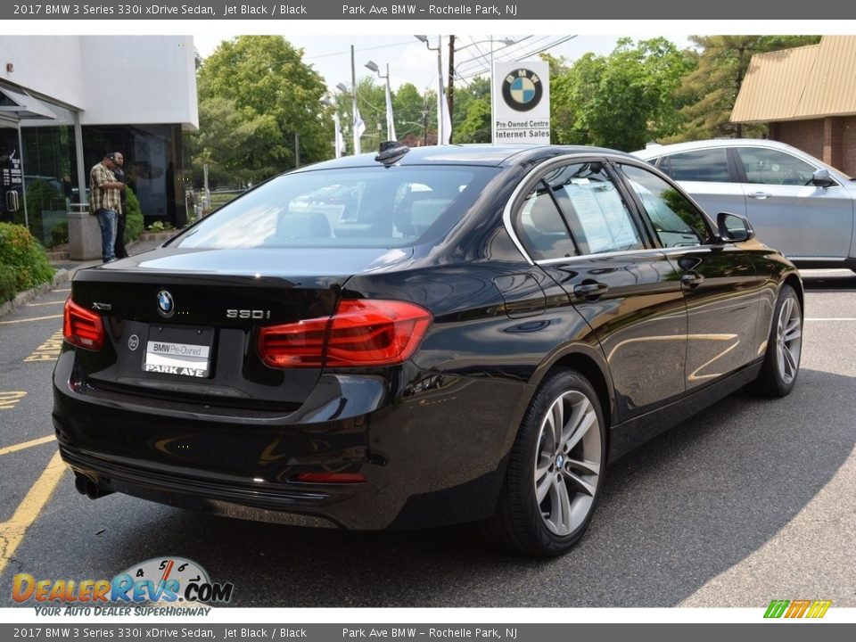 2017 BMW 3 Series 330i xDrive Sedan Jet Black / Black Photo #3