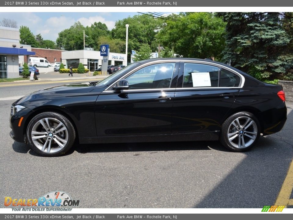 2017 BMW 3 Series 330i xDrive Sedan Jet Black / Black Photo #5