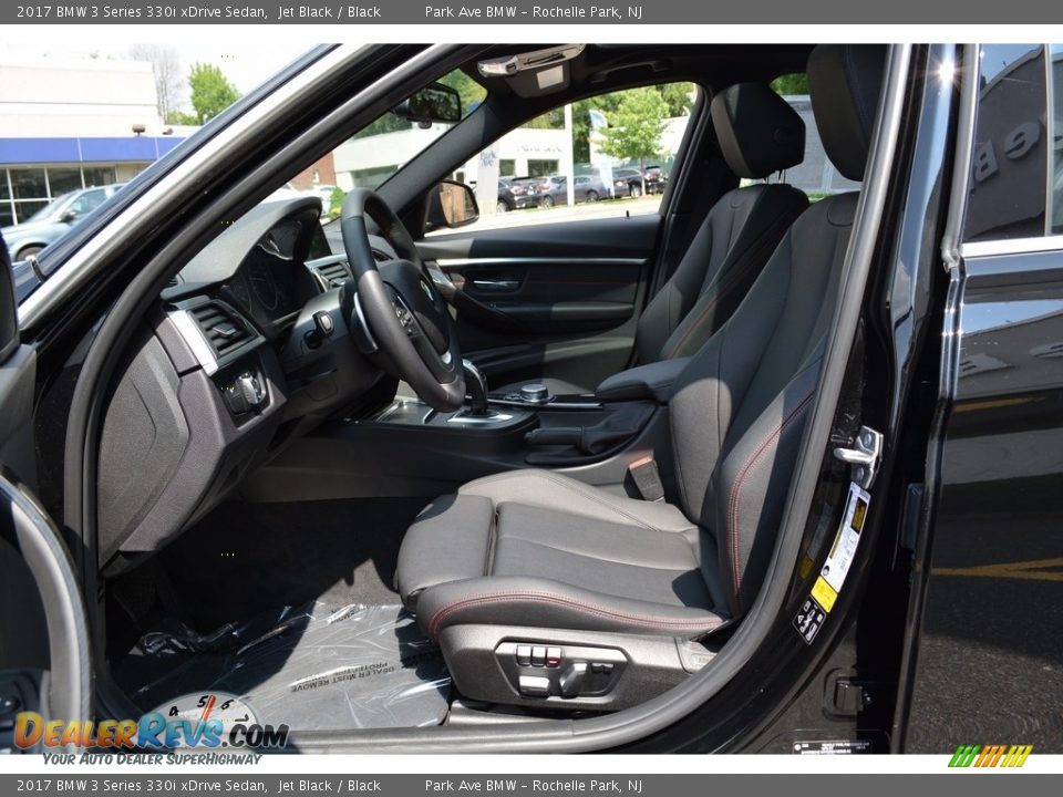 2017 BMW 3 Series 330i xDrive Sedan Jet Black / Black Photo #11