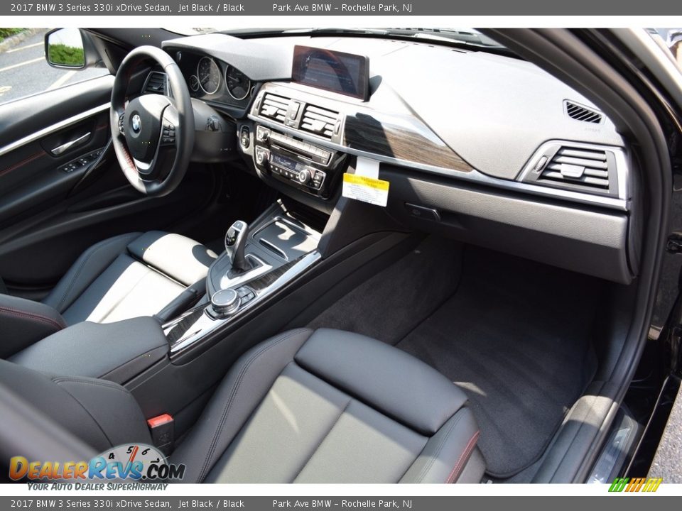 2017 BMW 3 Series 330i xDrive Sedan Jet Black / Black Photo #27