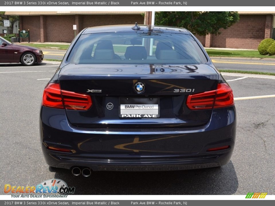 2017 BMW 3 Series 330i xDrive Sedan Imperial Blue Metallic / Black Photo #4