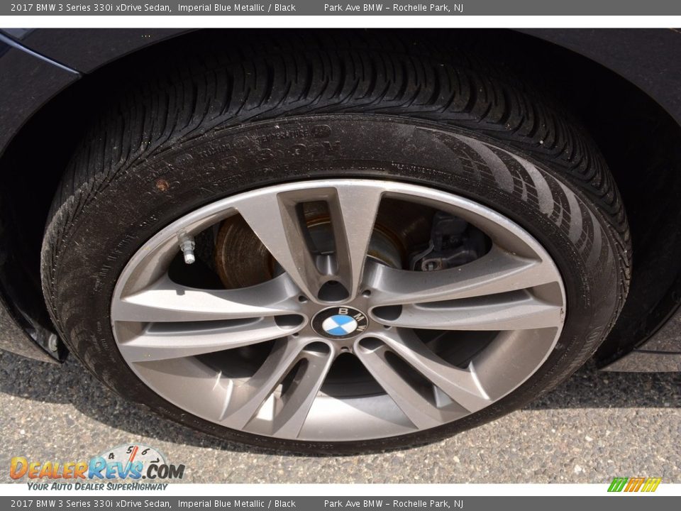 2017 BMW 3 Series 330i xDrive Sedan Imperial Blue Metallic / Black Photo #33