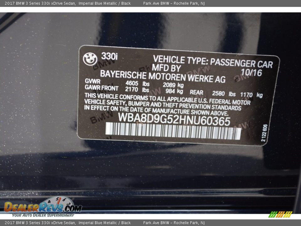 2017 BMW 3 Series 330i xDrive Sedan Imperial Blue Metallic / Black Photo #34