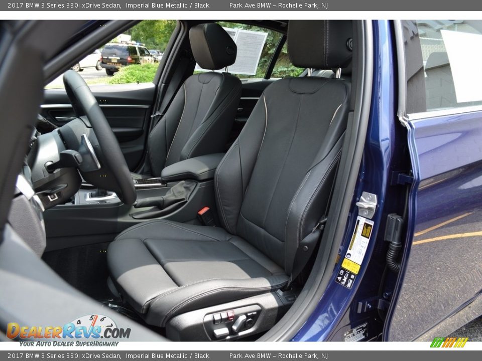 2017 BMW 3 Series 330i xDrive Sedan Imperial Blue Metallic / Black Photo #13