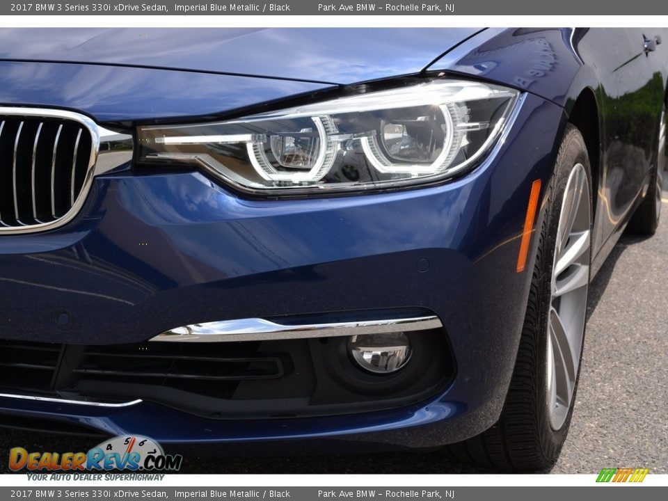 2017 BMW 3 Series 330i xDrive Sedan Imperial Blue Metallic / Black Photo #31