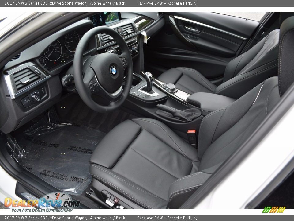 Black Interior - 2017 BMW 3 Series 330i xDrive Sports Wagon Photo #10