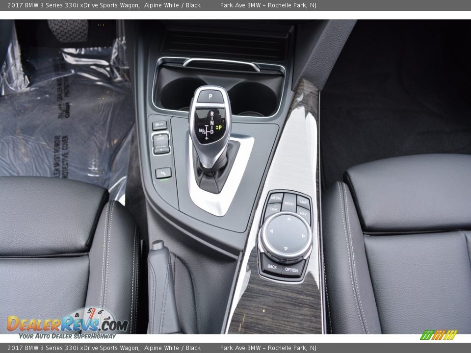 Controls of 2017 BMW 3 Series 330i xDrive Sports Wagon Photo #17