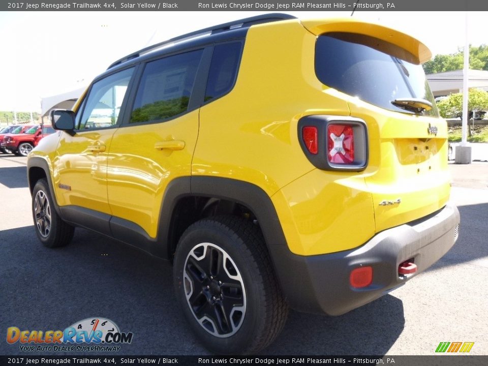 2017 Jeep Renegade Trailhawk 4x4 Solar Yellow / Black Photo #3